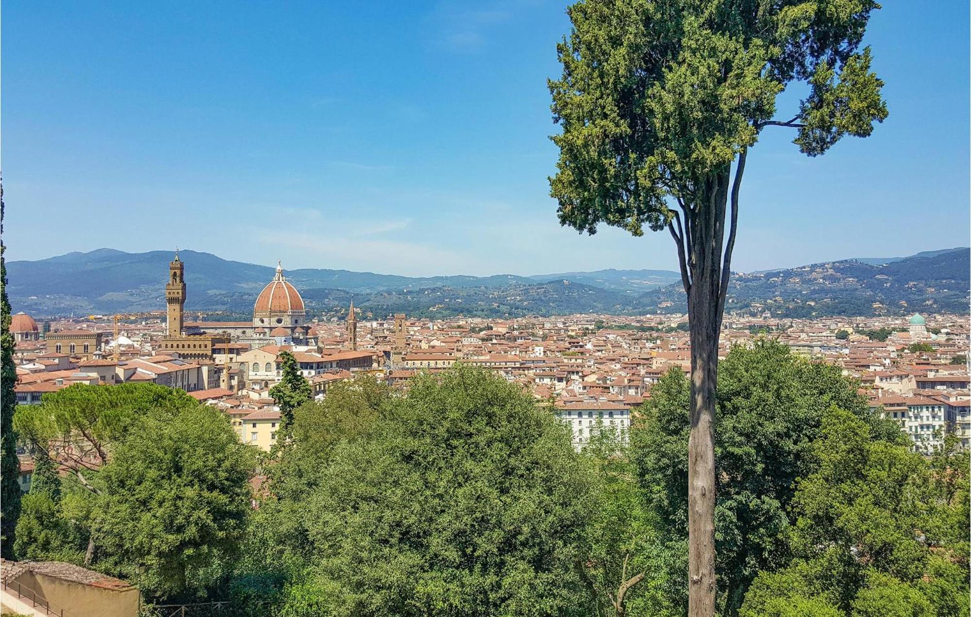 Awesome Apartment In Firenze With Wifi ภายนอก รูปภาพ